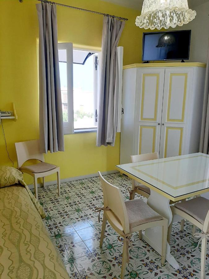 Hotel Residence Mendolita Lipari  Exterior photo