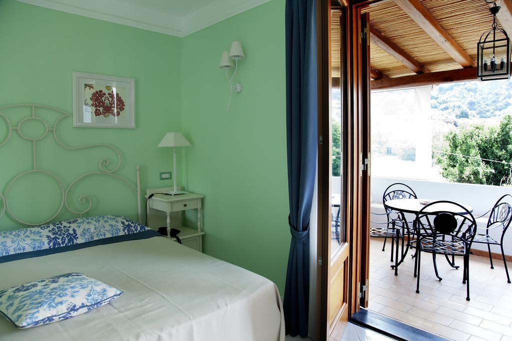 Hotel Residence Mendolita Lipari  Exterior photo